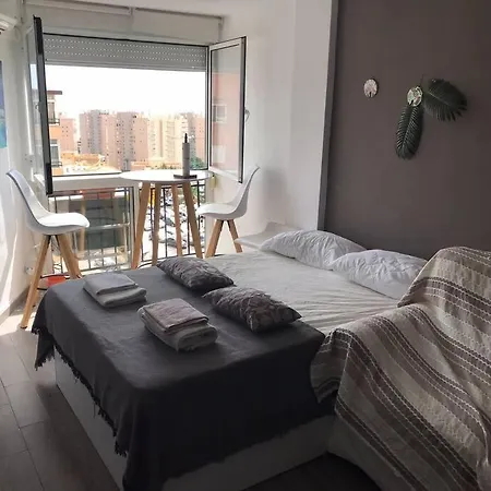 Nid Des Amoureux Torremolinos